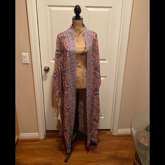 Other - Mix print open front kimono with side slit…